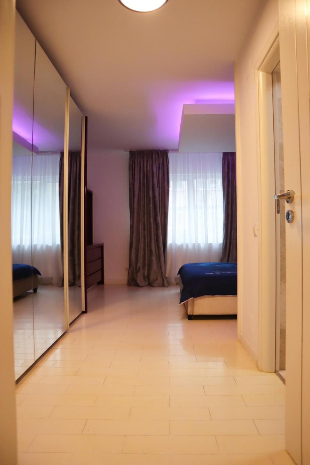 Central Apartament Bulevardul Decebal Bukares Bagian luar foto