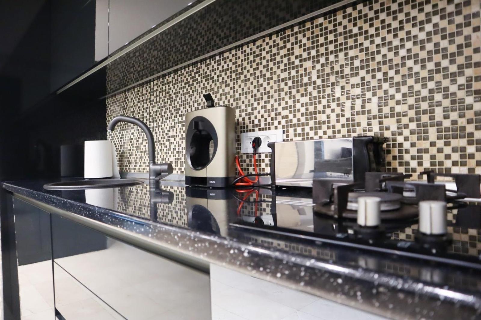 Central Apartament Bulevardul Decebal Bukares Bagian luar foto